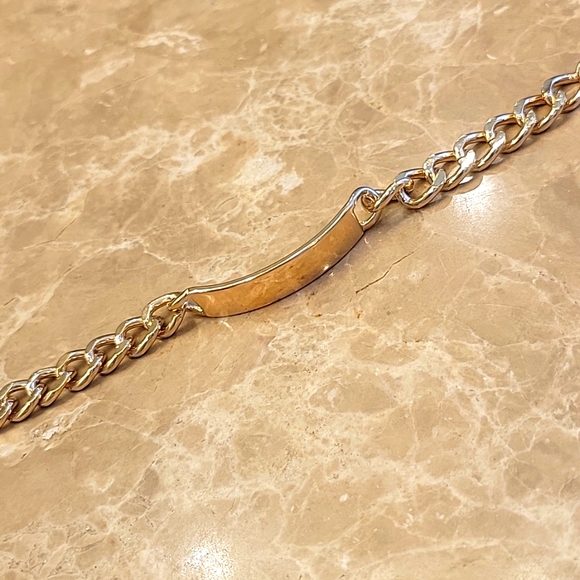 Pretty Gold Chunky Chain Link Bracelet - Picture 12 of 16